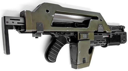 Aliens: M41A Pulse Rifle - High End Edition, Fertig-Modell ... https://spaceart.de/produkte/al120-aliens-m41a-pulse-rifle-high-end-edition-fertig-modell-life-size-spaceart.php