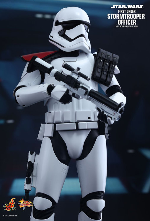 Star Wars - Episode VII - The Force Awakens: First Order Stormtrooper Officer und Stormtrooper, 1/6 Figur ... https://spaceart.de/produkte/star-wars-first-order-stormtrooper-officer-und-stormtrooper-1-6-figuren-hot-toys-mms335-sw149.php