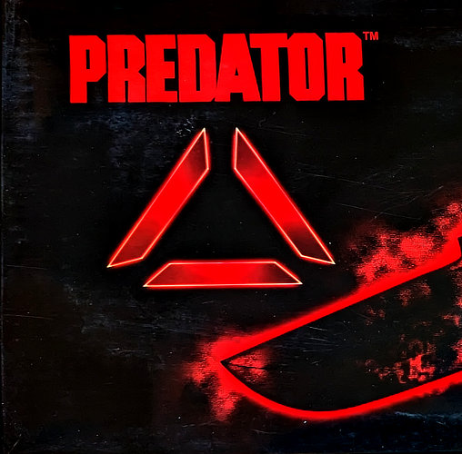 Predator 1: Dutch Schaefer Machete, Machete ... https://spaceart.de/produkte/pr013-predator-machete-hollywood-collectibles-group-master-cutlery.php