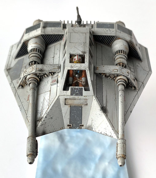 Star Wars - Episode V - The Empire Strikes Back: Luke Skywalkers T-47 Snowspeeder, Fertig-Modell ... https://spaceart.de/produkte/sw071-star-wars-snowspeeder-luke-skywalker-fertig-modell-spaceart.php