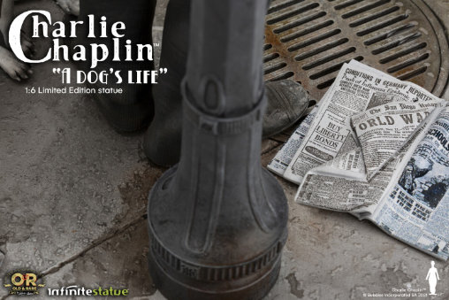 A Dogs Life: Charlie Chaplin, Statue von Infinite Statue