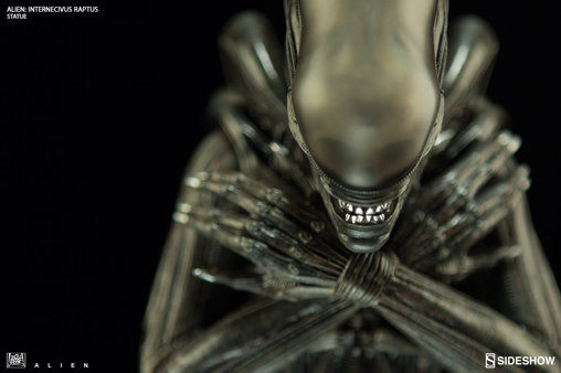 Alien: Alien Internecivus Raptus, Statue von Sideshow