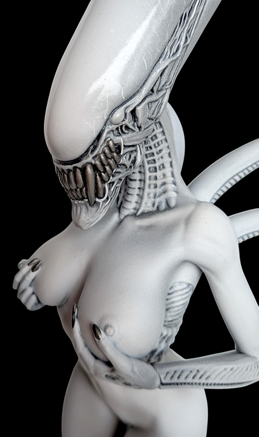 Alien: Grey Female Xenomorph von SPACEart, weitere Produktansicht 13