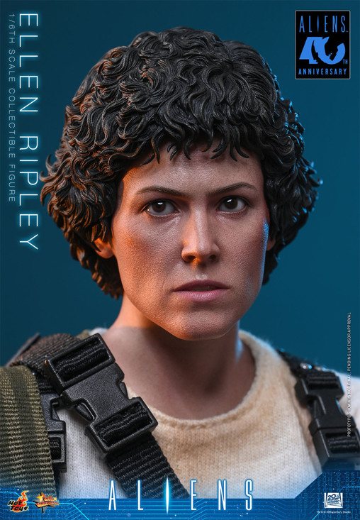 Aliens: Ellen Ripley von Hot Toys, weitere Produktansicht 4