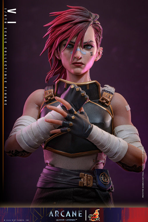 Arcane: VI, 1/6 Figur von Hot Toys