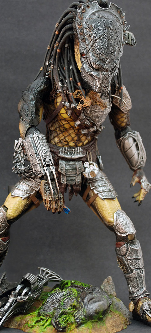 Aliens vs. Predator - Requiem: Predator - Cleaner Kit Version, 1/6 Figur von Hot Toys