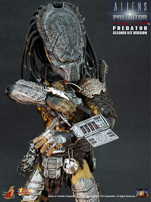Aliens vs. Predator - Requiem: Predator - Cleaner Kit Version, 1/6 Figur von Hot Toys