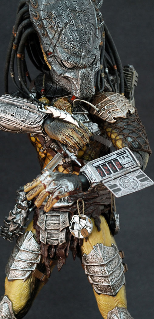 Aliens vs. Predator - Requiem: Predator - Cleaner Kit Version, 1/6 Figur von Hot Toys