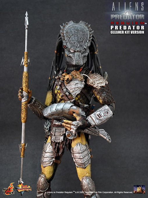 Aliens vs. Predator - Requiem: Predator - Cleaner Kit Version, 1/6 Figur von Hot Toys