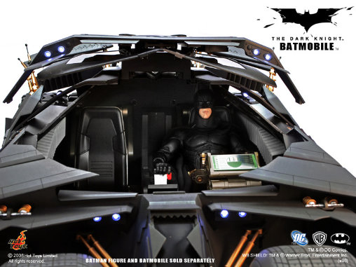 Batman - The Dark Knight: Batmobile - Black Tumbler, Fertig-Modell von Hot Toys