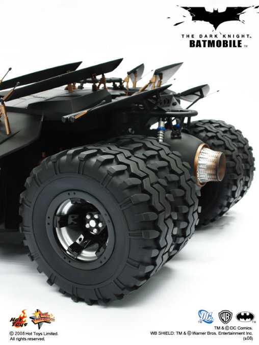 Batman - The Dark Knight: Batmobile - Black Tumbler, Fertig-Modell von Hot Toys