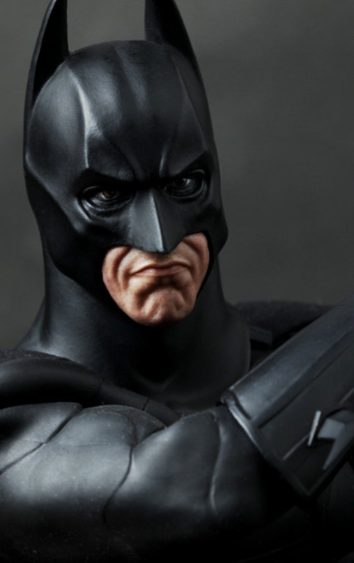 Batman Begins: Batman / Bruce Wayne - Batsuit Begins Version, 1/6 Figur ... https://spaceart.de/produkte/bm002-batman-bruce-wayne-batsuit-begins-version-figur-hot-toys-mms155-901489-4897011174099-spaceart.php