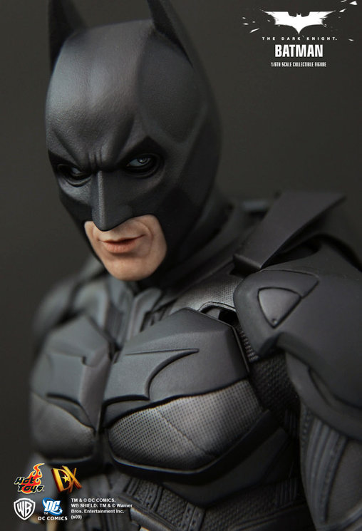 Batman - The Dark Knight: Batman, 1/6 Figur von Hot Toys