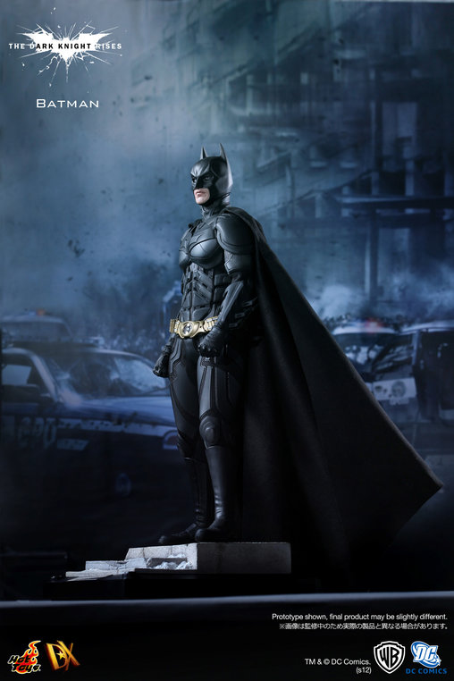 Batman - The Dark Knight Rises: Batman, 1/6 Figur von Hot Toys