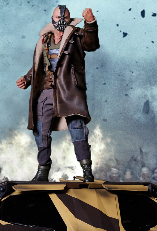 Batman - The Dark Knight Rises: Bane, 1/6 Figur von Hot Toys