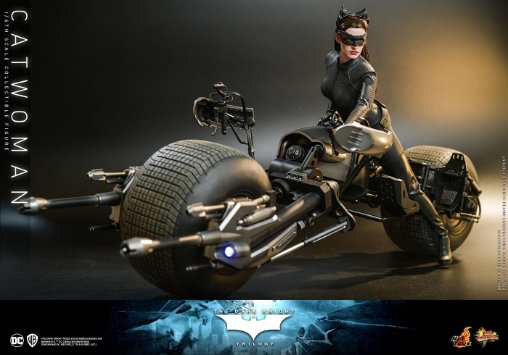 Batman - The Dark Knight Rises: Catwoman, 1/6 Figur von Hot Toys
