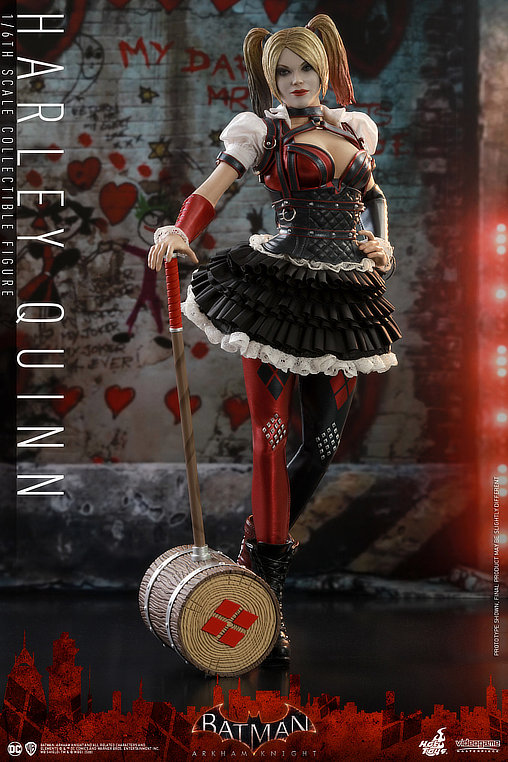 Batman - Arkham Knight: Harley Quinn, 1/6 Figur von Hot Toys