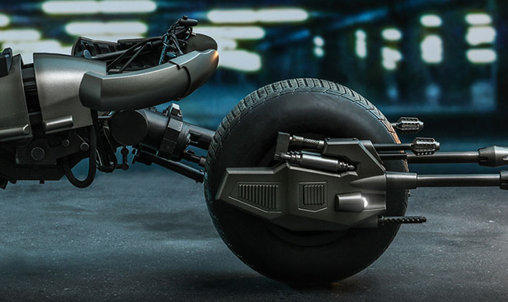 Batman - The Dark Knight Rises: Bat-Pod, Fertig-Modell von Hot Toys