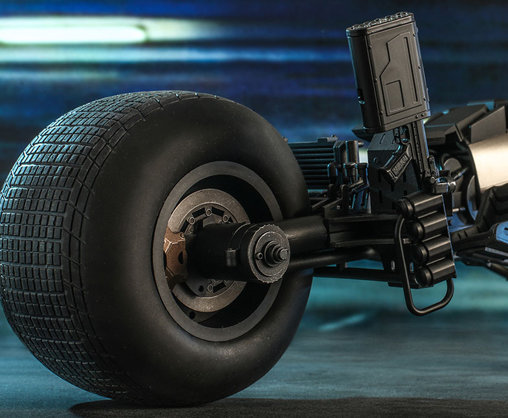 Batman - The Dark Knight Rises: Bat-Pod, Fertig-Modell von Hot Toys