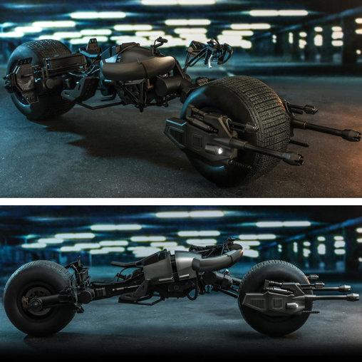 Batman - The Dark Knight Rises: Bat-Pod, Fertig-Modell