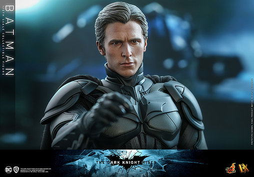 Batman - The Dark Knight Rises: Batman, 1/6 Figur von Hot Toys