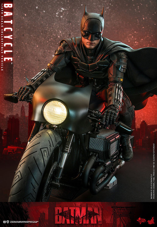 The Batman: Batcycle, Fertig-Modell von Hot Toys