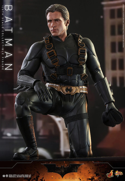 Batman Begins: Batman - Exclusive, 1/6 Figur von Hot Toys
