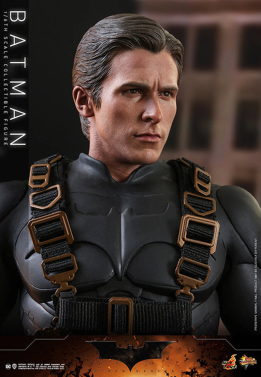 Batman Begins: Batman - Exclusive, 1/6 Figur von Hot Toys