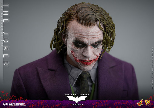 Batman - The Dark Knight Trilogy: The Joker, 1/6 Figur von Hot Toys