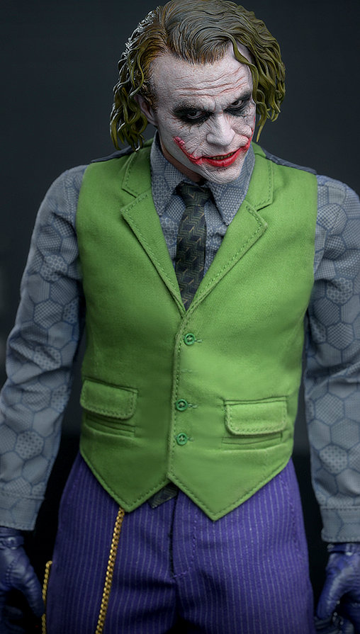 Batman - The Dark Knight Trilogy: The Joker, 1/6 Figur von Hot Toys