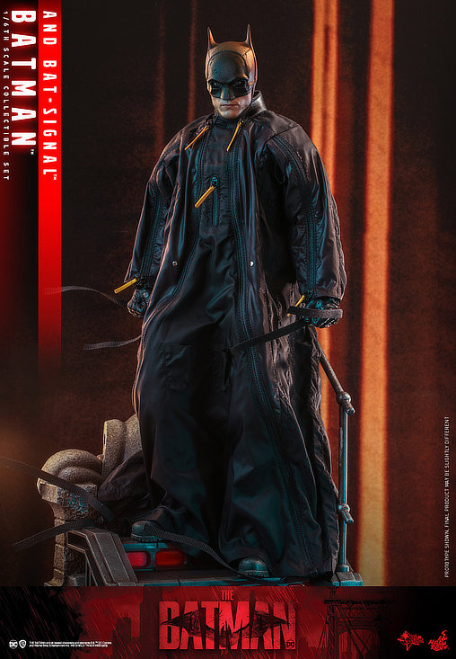 The Batman: Batman - Deluxe und Bat-Signal, 1/6 Figur von Hot Toys