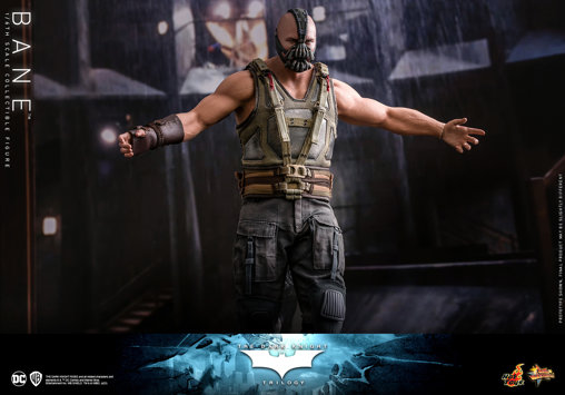 Batman - The Dark Knight Rises: Bane, 1/6 Figur von Hot Toys