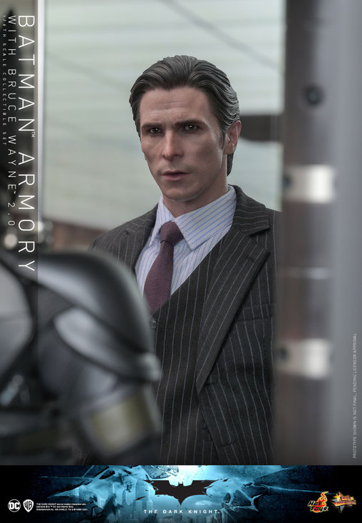 Batman - The Dark Knight: Batman Armory with Bruce Wayne - 2.0, 1/6 Figur von Hot Toys