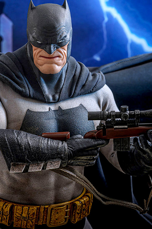 Batman - The Dark Knight Returns: Batman, 1/6 Figur von Hot Toys