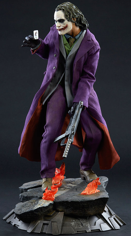 Batman - The Dark Knight: The Joker, Premium Format Figur von Sideshow
