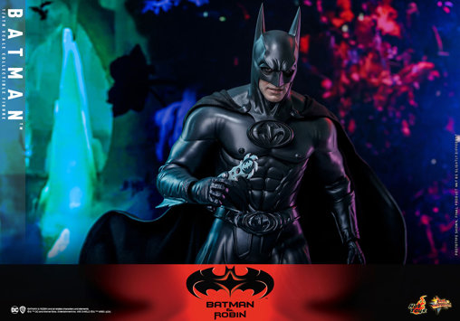 Batman und Robin: Batman, 1/6 Figur von Hot Toys