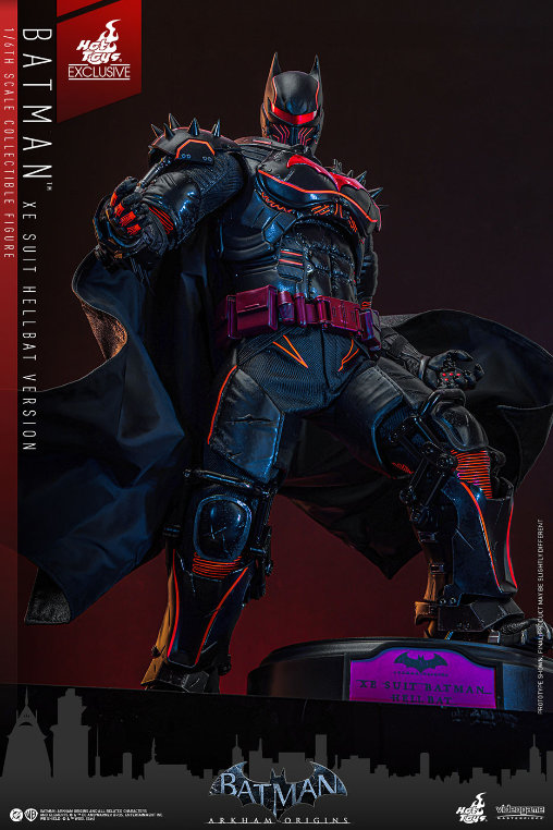 Batman - Arkham Origins: Batman - XE Suit Hellbat Version, 1/6 Figur von Hot Toys