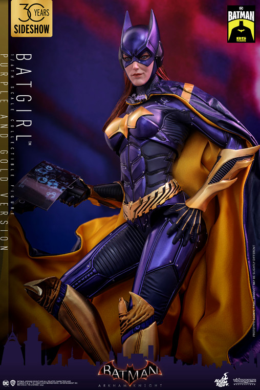 Batman - Arkham Knight: Batgirl - Purple and Gold Version von Hot Toys, weitere Produktansicht 3