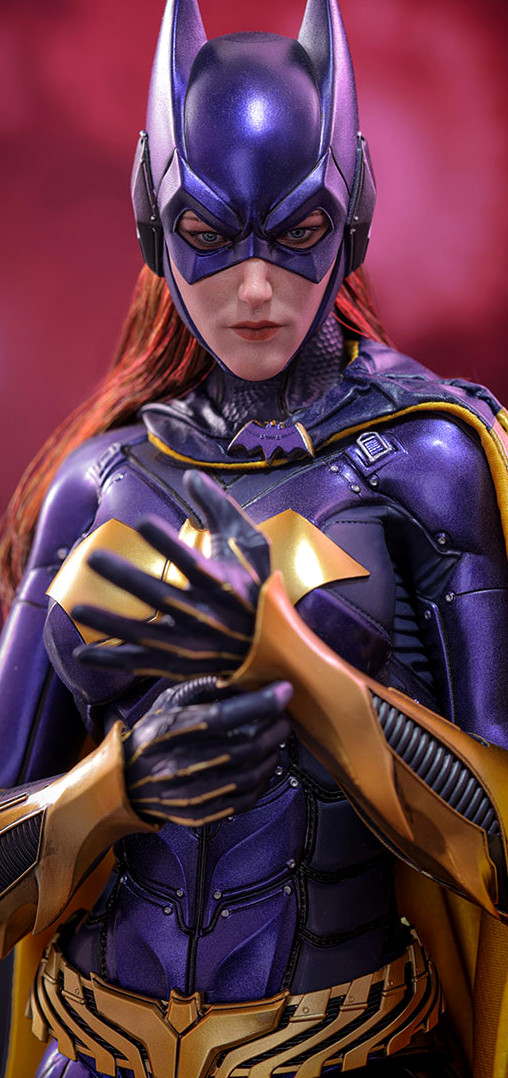 Batman - Arkham Knight: Batgirl - Purple and Gold Version von Hot Toys, weitere Produktansicht 15