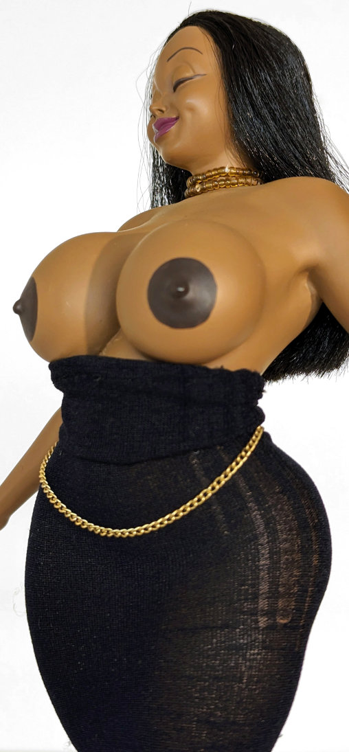 Booty Babes: Coco, Statue von Spencer Davis