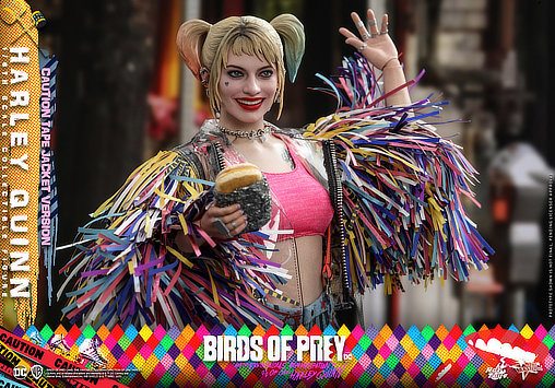 Birds of Prey: Harley Quinn - Caution Tape Jacket Version, 1/6 Figur von Hot Toys