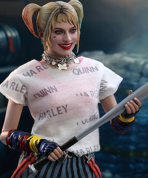 Birds of Prey: Harley Quinn - Caution Tape Jacket Version, 1/6 Figur von Hot Toys