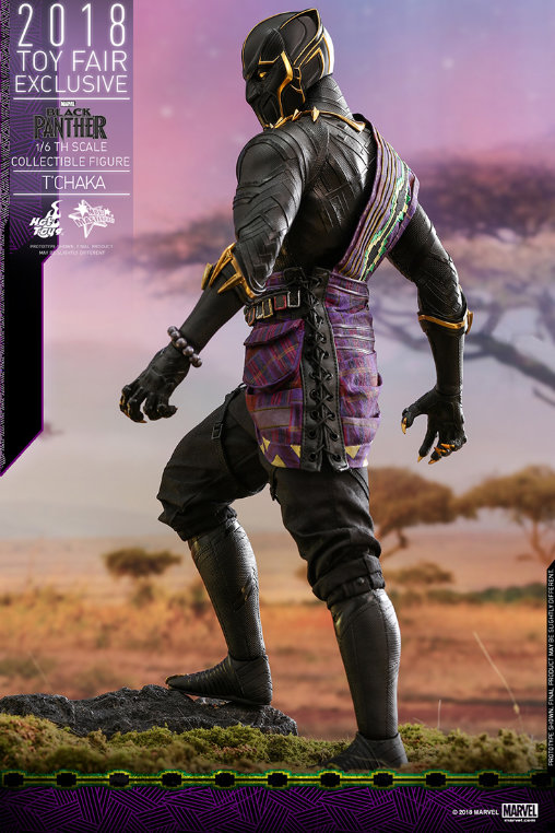 Black Panther: TChaka - King of Wakanda, 1/6 Figur von Hot Toys