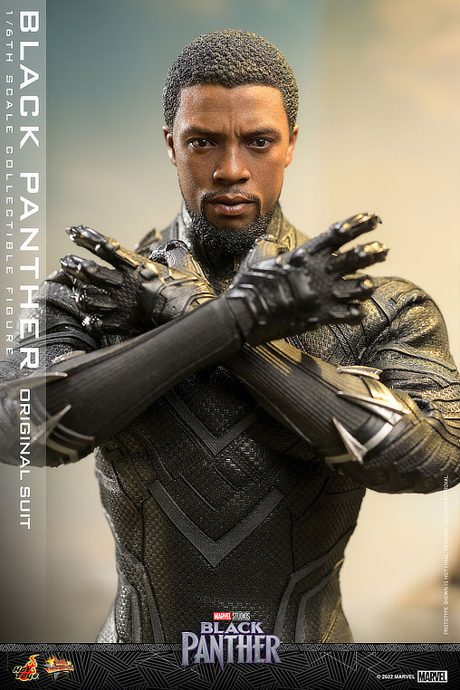 Black Panther: Black Panther - Original Suit, 1/6 Figur von Hot Toys