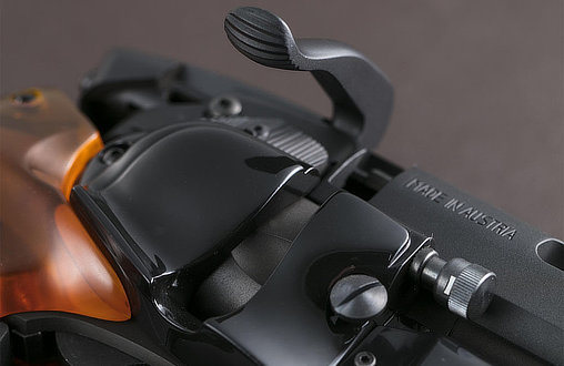 Blade Runner: Rick Deckard SSG Blaster, Fertig-Modell von Tomenosuke
