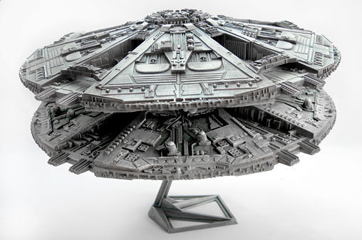 Battlestar Galactica: Cylon Base Star, Modell-Bausatz von Revell