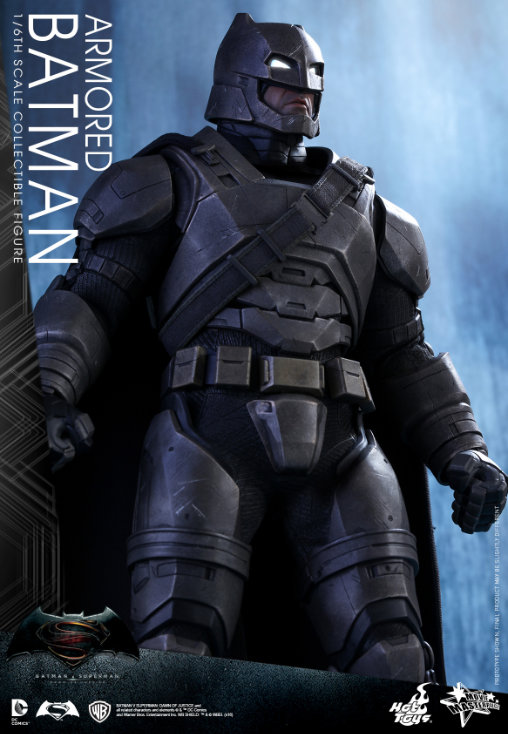 Batman v Superman - Dawn of Justice: Armored Batman, 1/6 Figur von Hot Toys