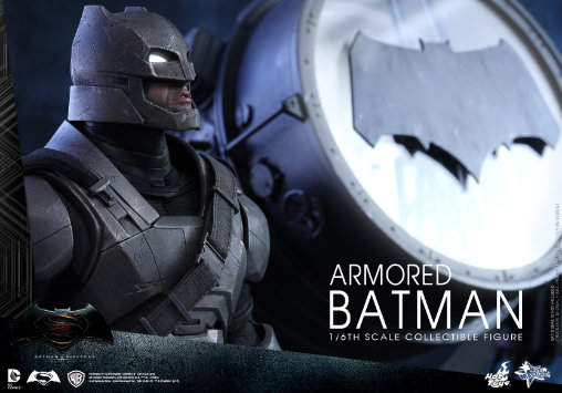 Batman v Superman - Dawn of Justice: Armored Batman, 1/6 Figur von Hot Toys