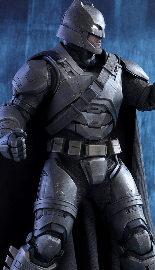 Batman v Superman - Dawn of Justice: Armored Batman, 1/6 Figur von Hot Toys