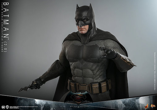 Batman v Superman - Dawn of Justice: Batman 2.0, 1/6 Figur von Hot Toys